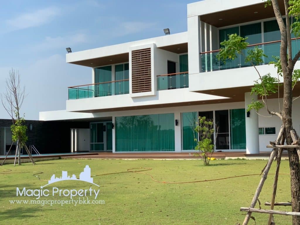 ขายบ้านเดี่ยวสไตล์โมเดิร์น 5 ห้องนอน พร้อมสระว่ายน้ำส่วนตัว ในโครงการ บางปะกง ริเวอร์ไซด์ คันทรี คลับ (Bangpakong Riverside Country Club) ฉะเชิงเทรา