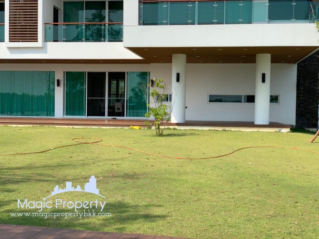 ขายบ้านเดี่ยวสไตล์โมเดิร์น 5 ห้องนอน พร้อมสระว่ายน้ำส่วนตัว ในโครงการ บางปะกง ริเวอร์ไซด์ คันทรี คลับ (Bangpakong Riverside Country Club) ฉะเชิงเทรา